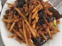 鱼香肉丝-西大酒店