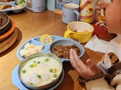 -蜜桃餐厅·伴山(海岸城店)