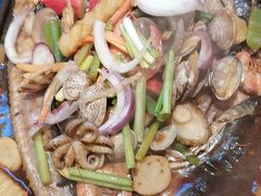 -里岛烤鱼(东港凯虹广场店)