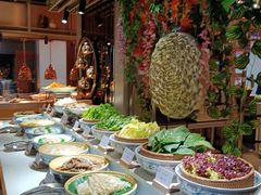 -腾阁自助餐厅(朝林广场店)