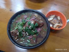 -六爷门框百年卤煮