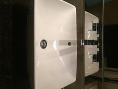 iphone_upload_pic-广州天河希尔顿酒店