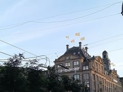 -De Bijenkorf百货公司