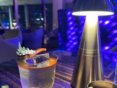 -OZONE 顶楼酒吧(香港丽思卡尔顿酒店)