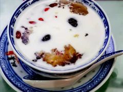 传统牛奶桃胶加芋圆-双喜老铺(人民广场店)