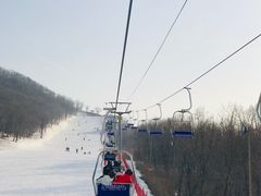 -庙香山滑雪场