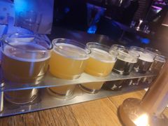 -爱啤精酿·民谣酒馆(滨江店)