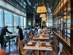 靠窗位-云厨·高空西餐厅(成都瑯珀·凯悦臻选酒店)