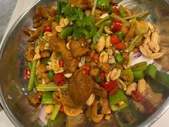 干锅肥肠-刘胖子家常菜·蹄花焖藕(富安街店)