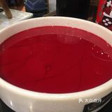 小吃货探店人气火锅店[调皮]唇辣号北苑店