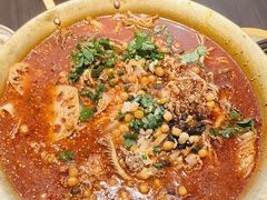 -张翻越·川渝冒菜·武汉黑鸭煲(城北万象城店)