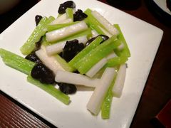 -绿茶餐厅(松江万达店)