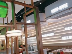 -洪氏嗨捞·广东猪肚鸡·椰子鸡火锅(西咸万象城店)