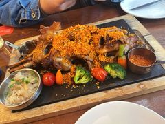 -埠口精酿夜景餐酒吧· BREWPORT BISTRO(长嘉汇重庆之眼店)