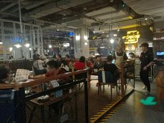 大堂-机器人火炉披萨