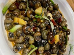 -头上红煨盐鸡·非遗院子餐厅
