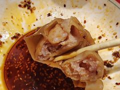 -八二小区抄手(龙湖上城天街店)