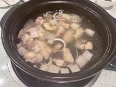 -烹然四季椰子鸡火锅(团结湖总店)