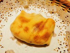 馕坑烤包子-巴扎美食·新疆菜·西域歌舞表演餐厅(新疆大厦店)