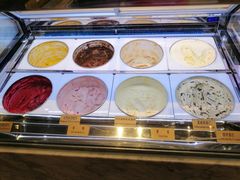 自助取餐区-哈根达斯(龙湖时代天街店)