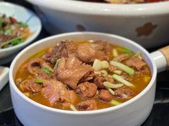 鲍鱼炖鸡-春色如许·茶食餐厅(桃李春风店)