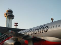 -胡志明新山一国际机场