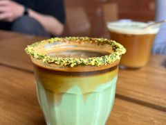 -Metal hands·铁手咖啡