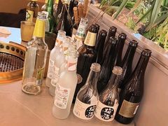 -黑金·寻焰自助百汇(中街店)