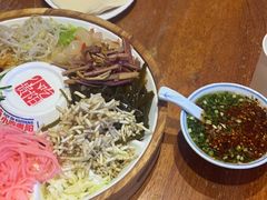 -怪噜范·老贵阳街头名小吃(鸿通城店)