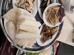 -太婆天府山珍酒楼(亚运村店)