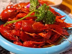 -老牌坊云南鱼豆花火锅(哈西万达店)