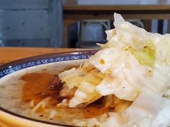 -巍山𤆵肉饵丝