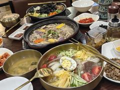 -釜山豚骨汤饭(芝罘万达广场店)