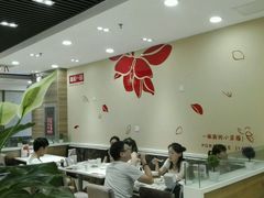 大堂-嘉和一品粥(首经贸店)