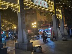 -吉庆街美食广场