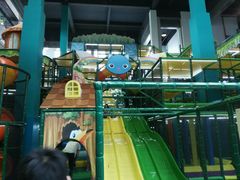 -蒙特利亲子乐园