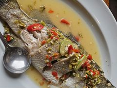 -Chom Cafe and Restaurant