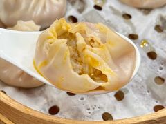 蟹粉鲜肉小笼8只-莱莱小笼·乔艾