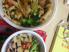 -陕味食族油泼面(工商大学店)