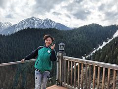 -丝绸之路山地度假区滑雪场