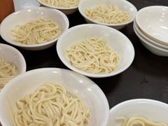 -歹歹的加个面过油肉拌面