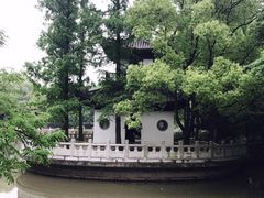 -汇龙潭