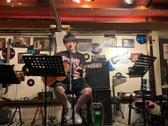 -南锣鼓巷吉他吧(鼓楼店)