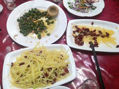 -哈尔滨饺子王·东北菜(鱼鳞浃路店)
