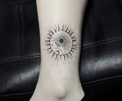 -刺客纹画纹身·洗纹身·穿孔饰品