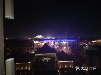 房间里6瓶还是9瓶水的