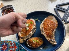 -蚝堡·生蚝海鲜烧烤物种起源•海肠捞饭(刘公岛店)
