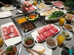-海底捞火锅鲜切牛肉主题店(长寿路店)