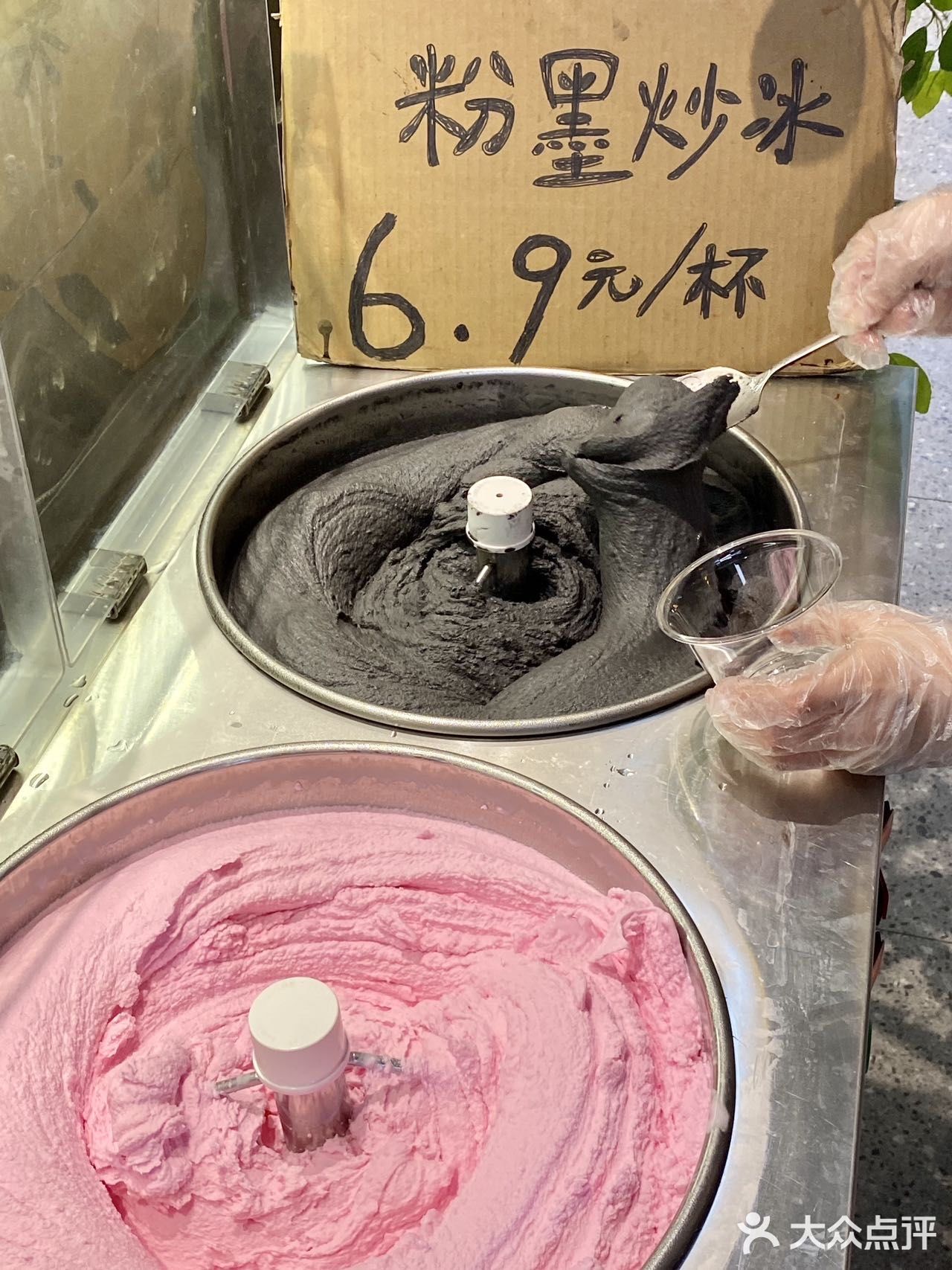 在梦时代，我唯一推荐的一家店[双手合十]