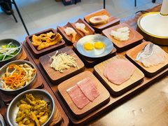 -银米·云南传统过桥米线(双廊黑金冠店)